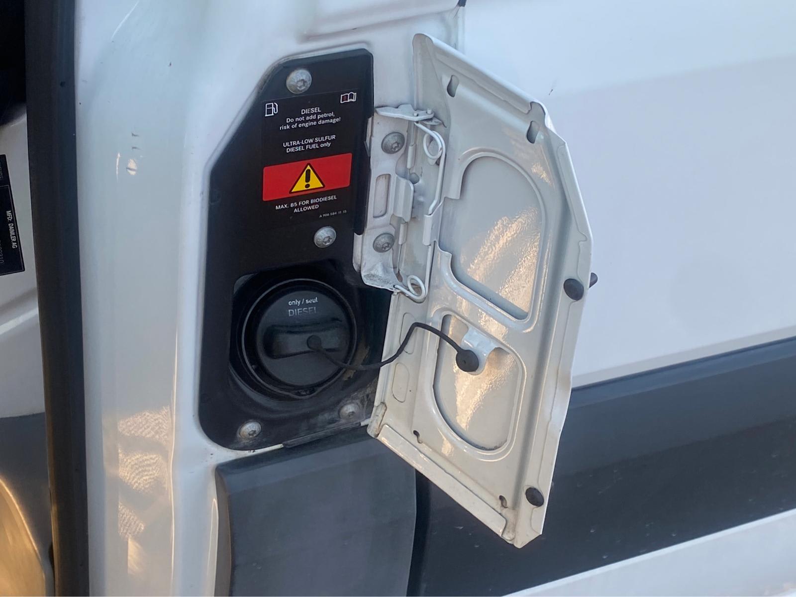 Used 2015 Freightliner Sprinter 2500 - photo 13