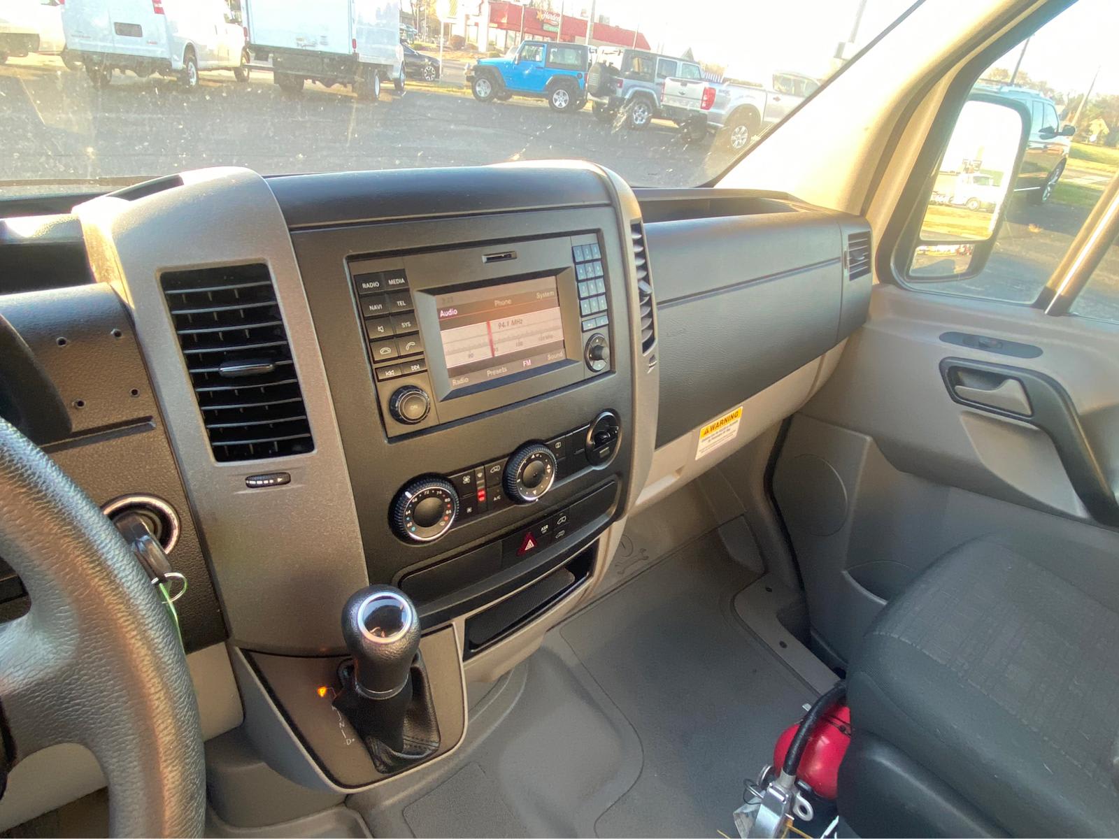 Used 2015 Freightliner Sprinter 2500 - photo 23