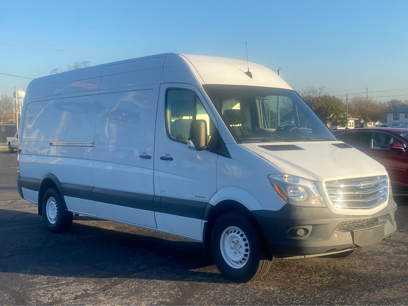 Used 2015 Freightliner Sprinter 2500 - photo 6