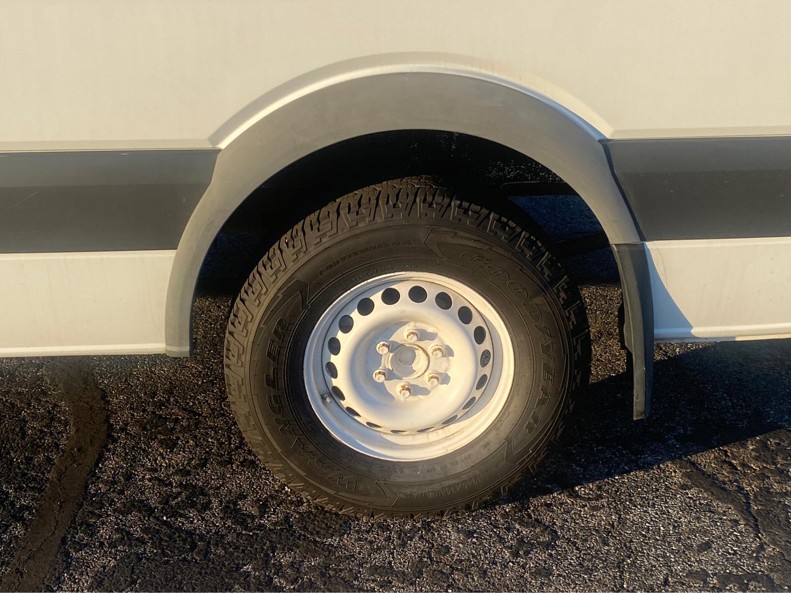 Used 2015 Freightliner Sprinter 2500 - photo 34