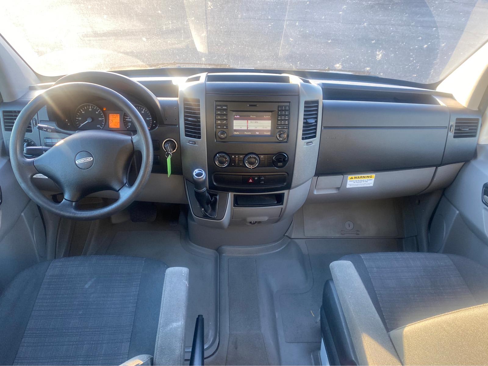 Used 2015 Freightliner Sprinter 2500 - photo 11