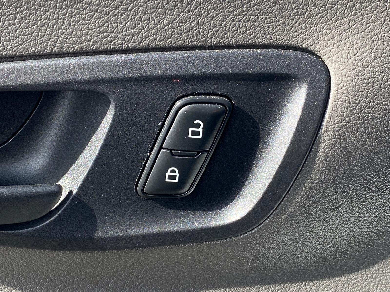 Used 2020 Ford Transit 250 - photo 22