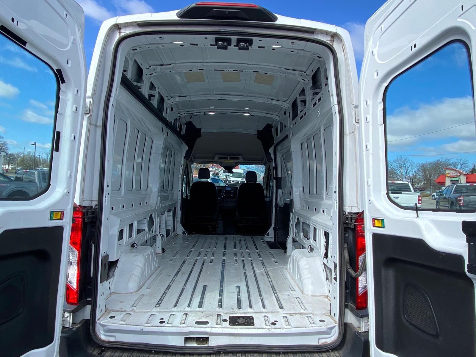Used 2020 Ford Transit 250 - photo 10