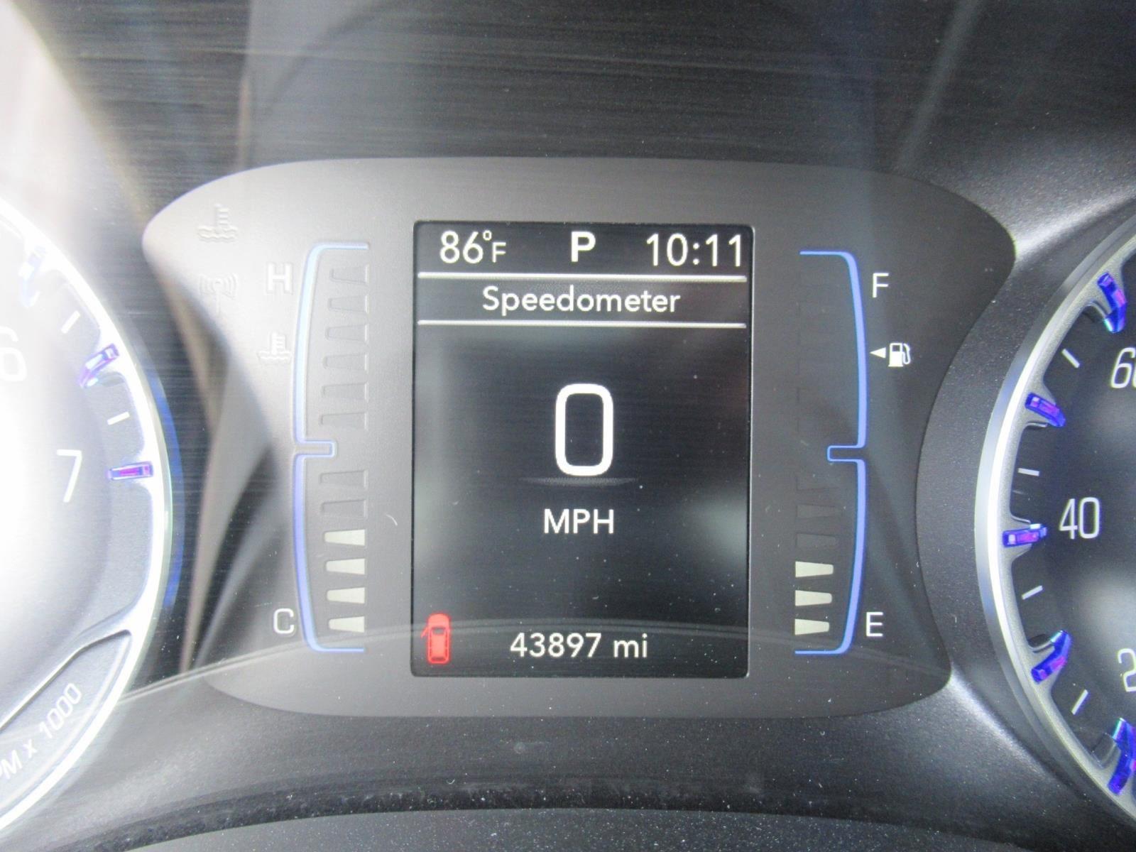 Used 2018 Chrysler Pacifica - photo 25