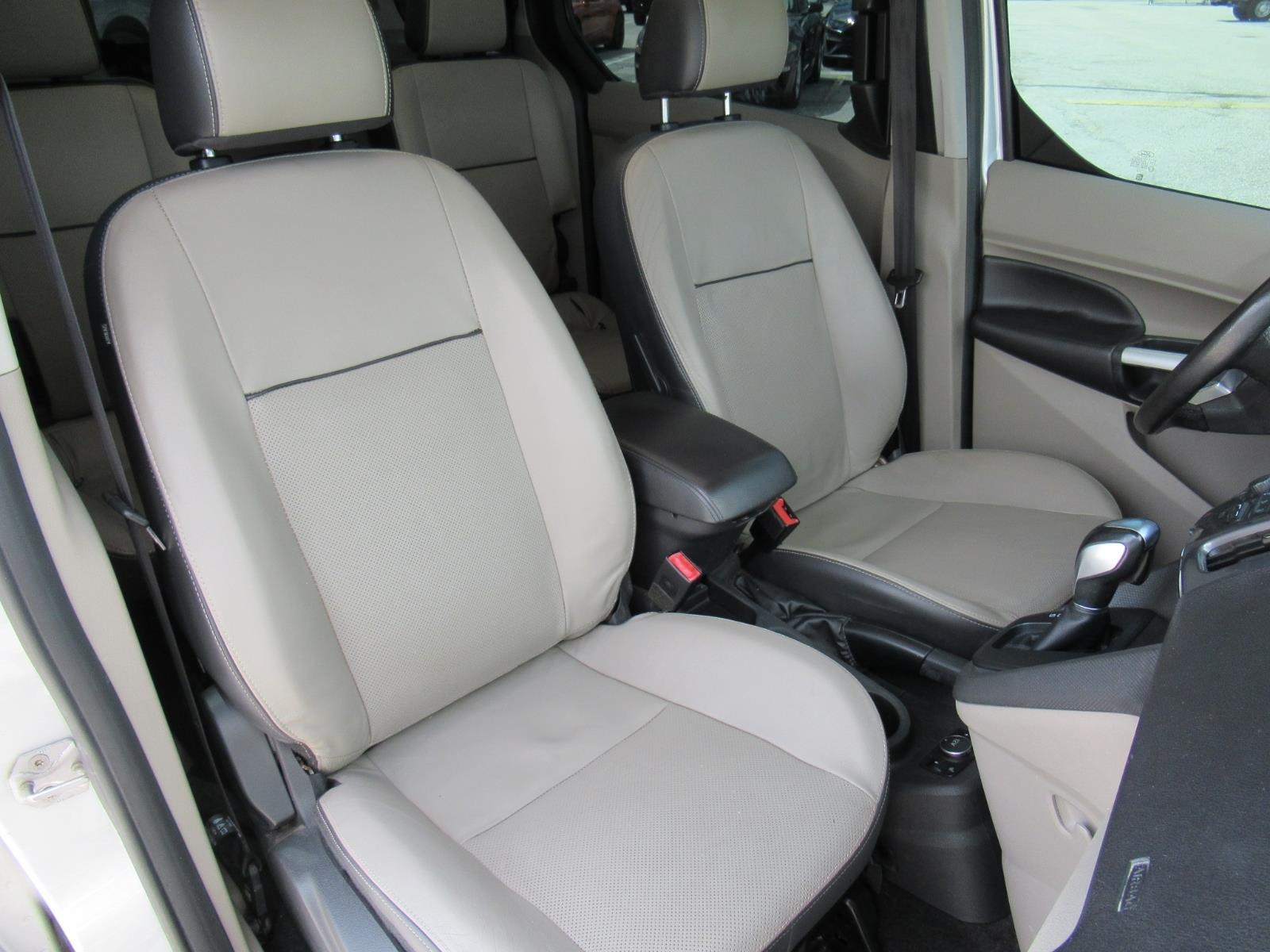 Used 2016 Ford Transit Connect - photo 11