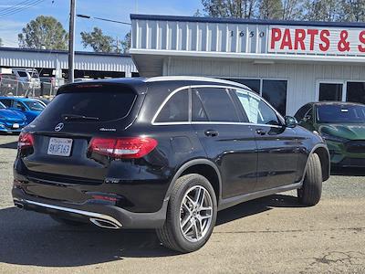 Used 2019 Mercedes-Benz GLC 300 SUV - photo 1