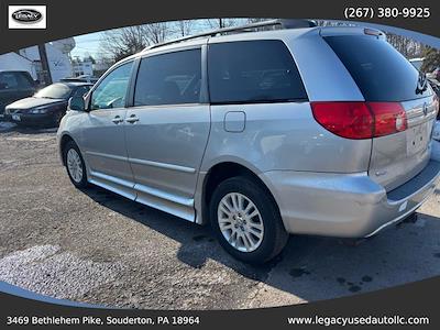 Used 2008 Toyota Sienna - photo 1