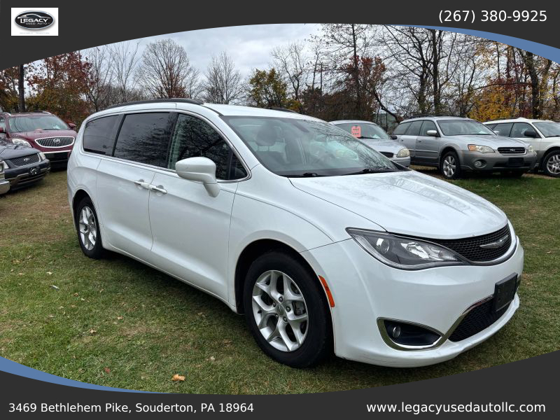 Used 2018 Chrysler Pacifica - photo 45