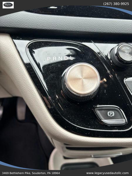 Used 2018 Chrysler Pacifica - photo 41
