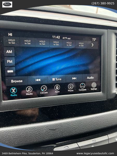 Used 2018 Chrysler Pacifica - photo 43