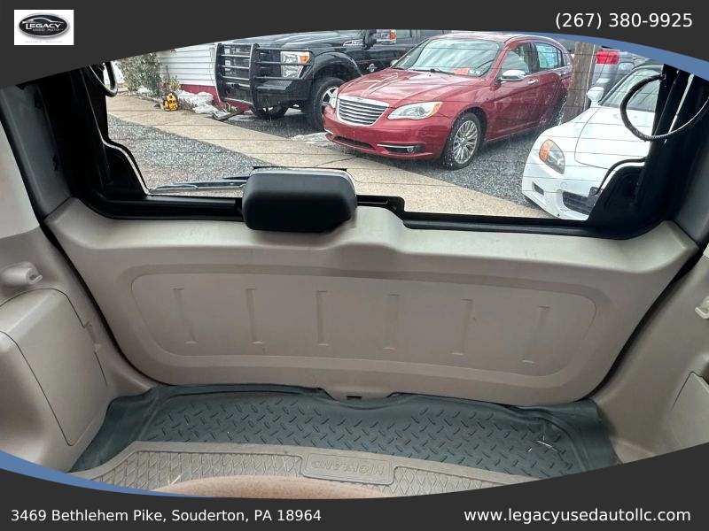 Used 2011 Ford Escape - photo 34