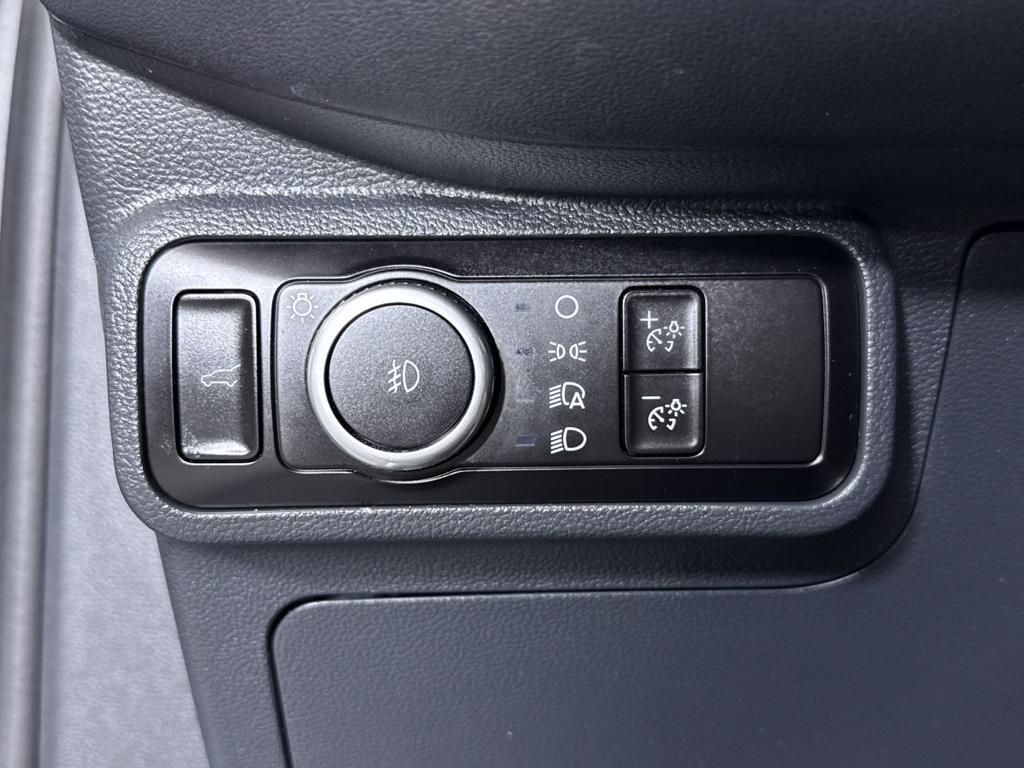 Used 2025 Ford Explorer - photo 29