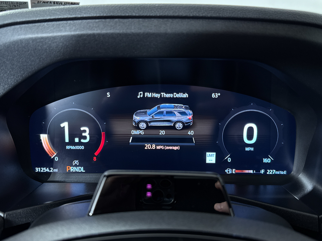 Used 2025 Ford Explorer - photo 11