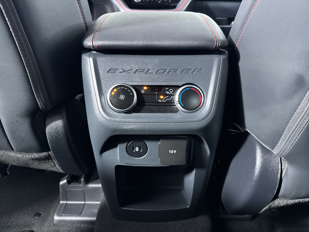 Used 2025 Ford Explorer - photo 25