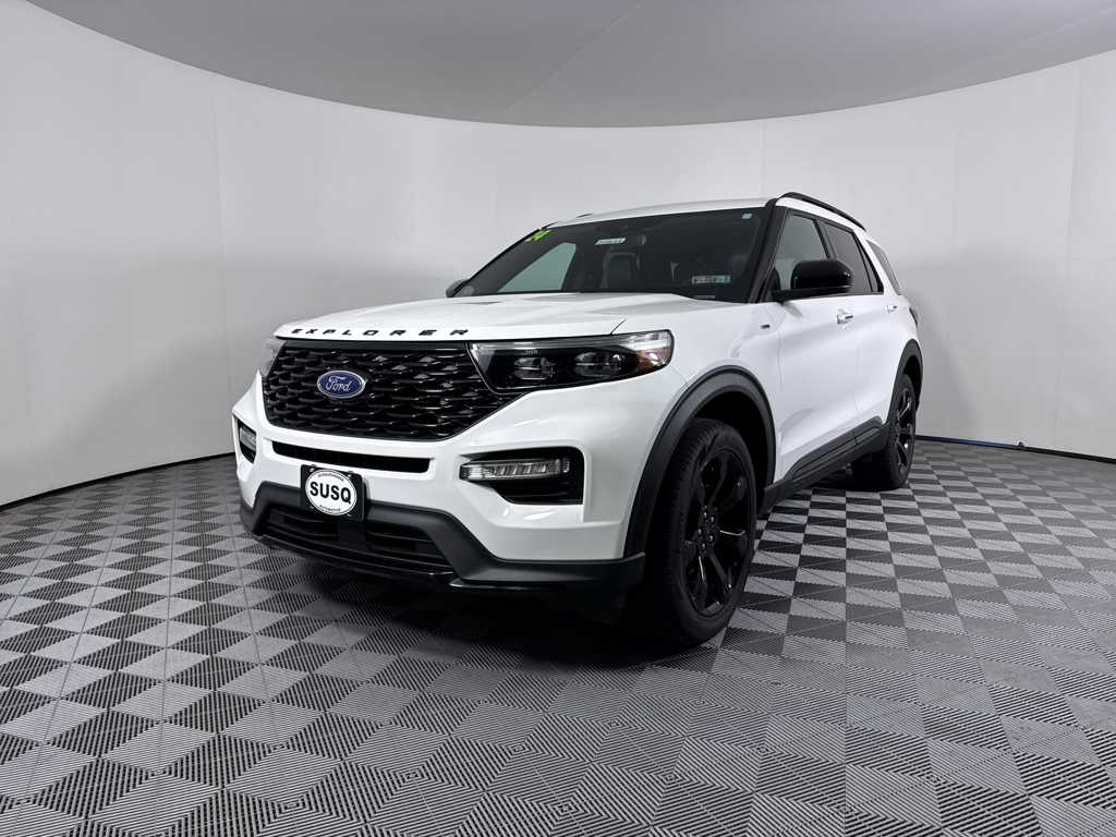 Used 2024 Ford Explorer - photo 16