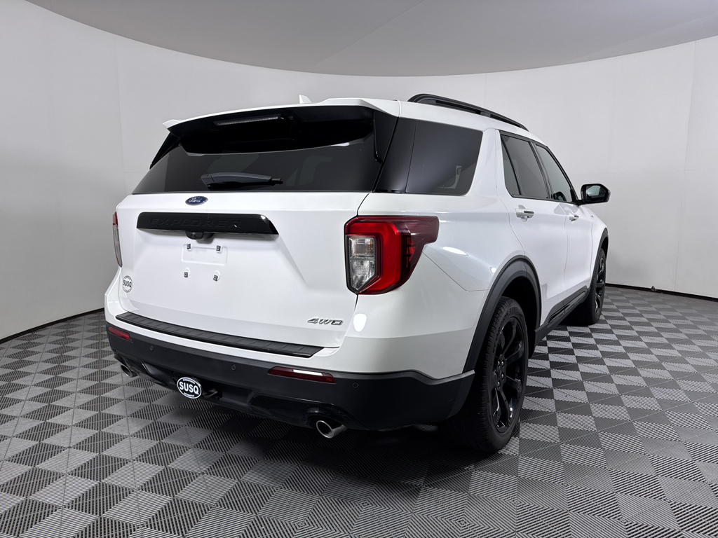 Used 2024 Ford Explorer - photo 18