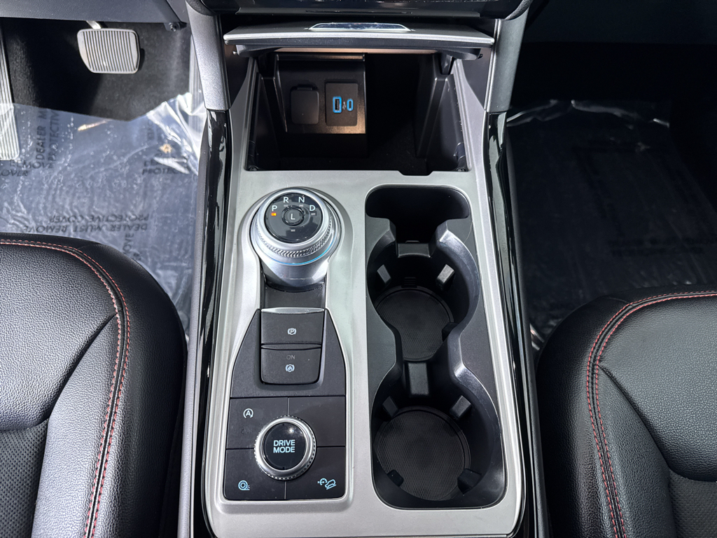 Used 2024 Ford Explorer - photo 21