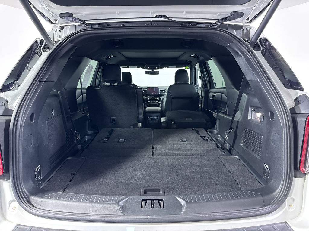 Used 2024 Ford Explorer - photo 8