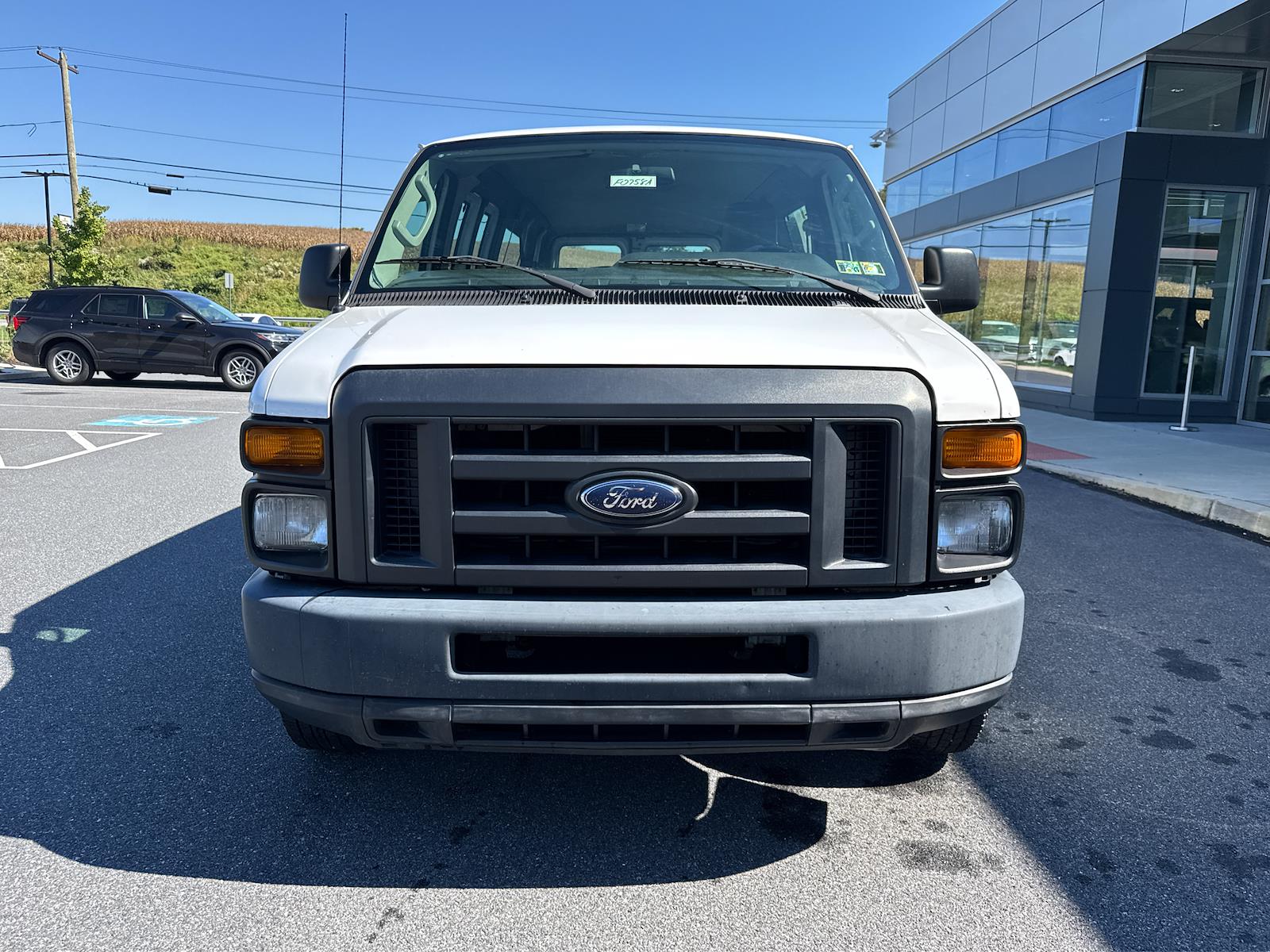 Used 2013 Ford E-250 - photo 2