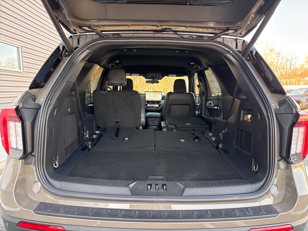 New 2026 Ford Explorer - photo 11