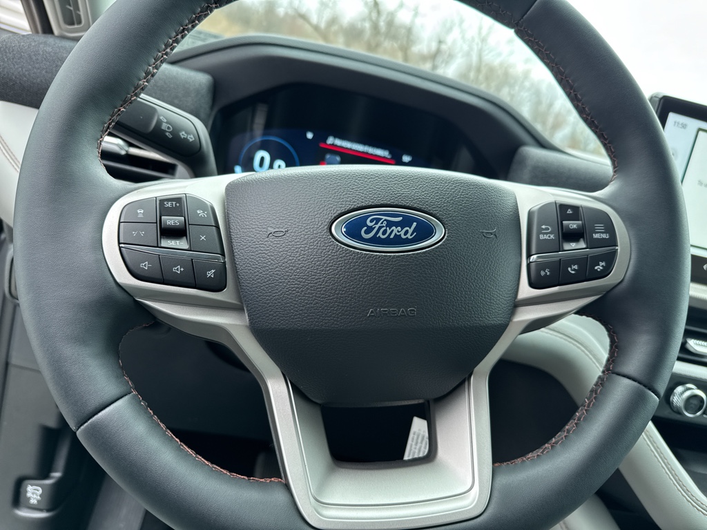 New 2026 Ford Explorer - photo 27