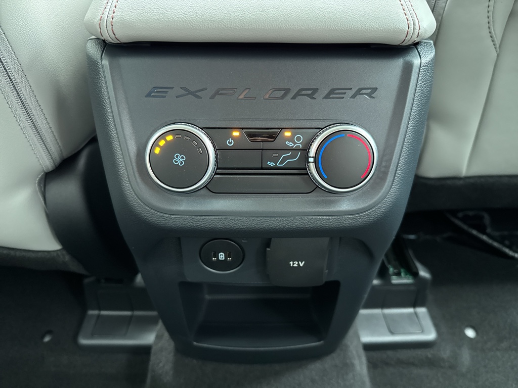 New 2026 Ford Explorer - photo 29