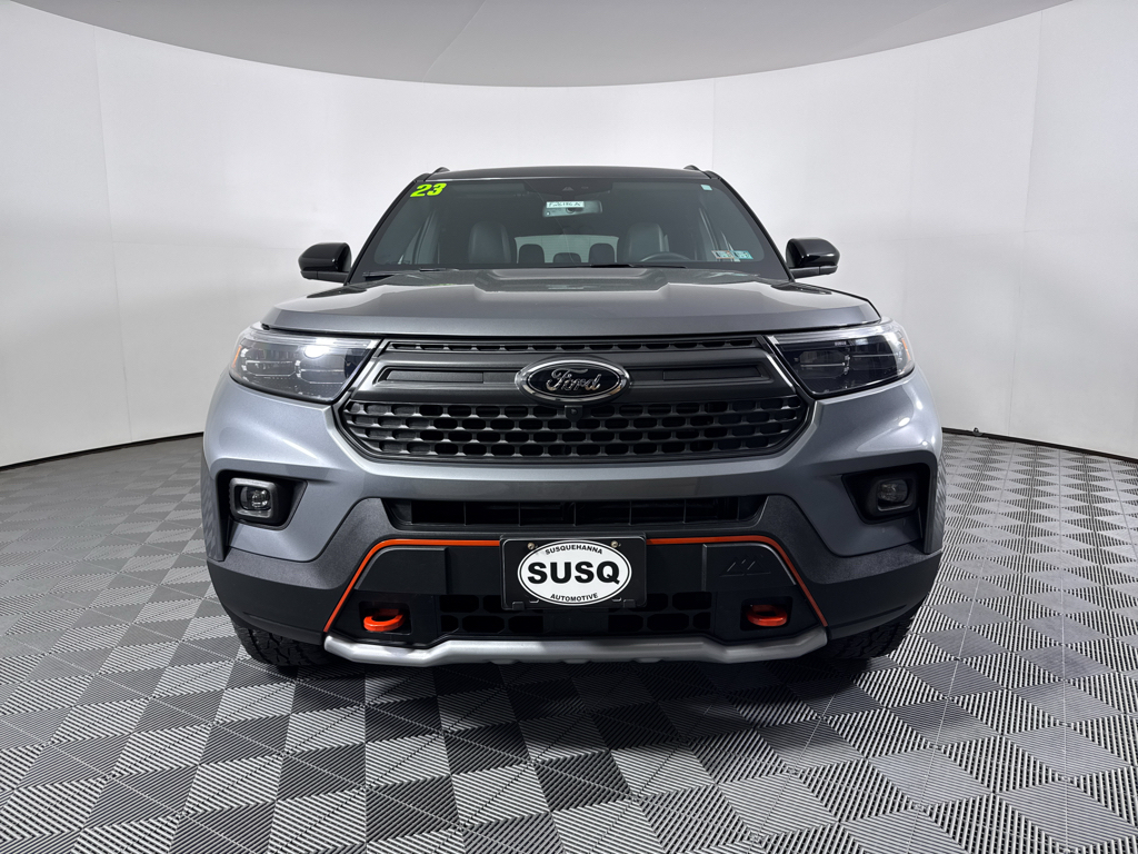 Used 2023 Ford Explorer - photo 2