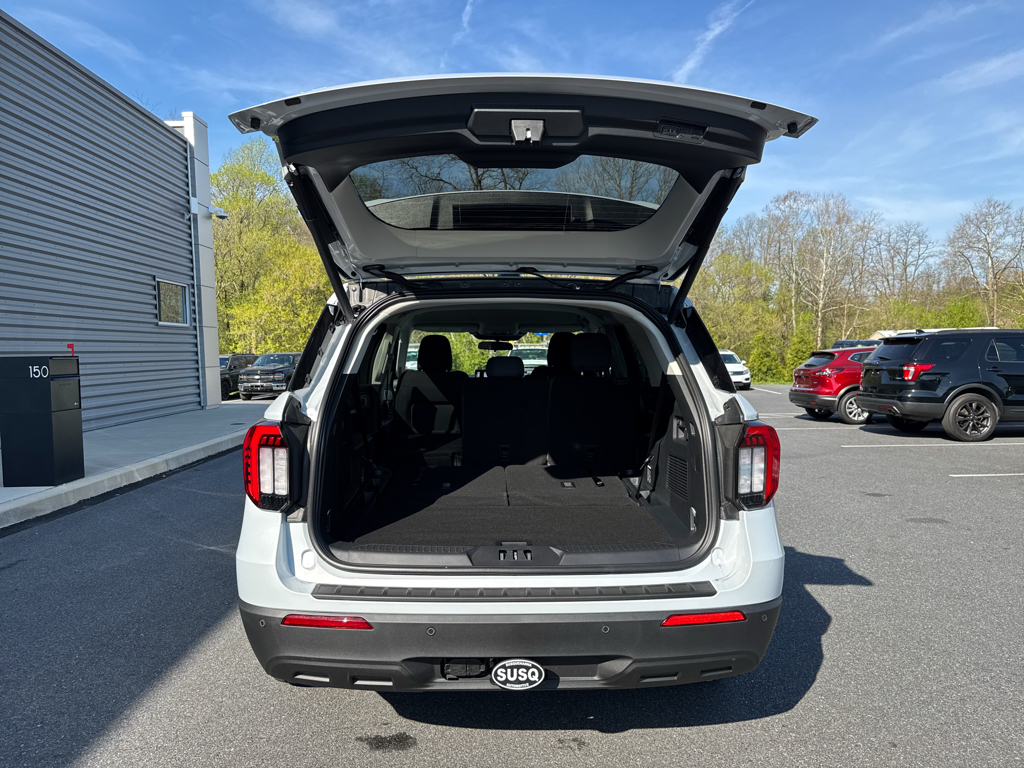 New 2026 Ford Explorer - photo 10