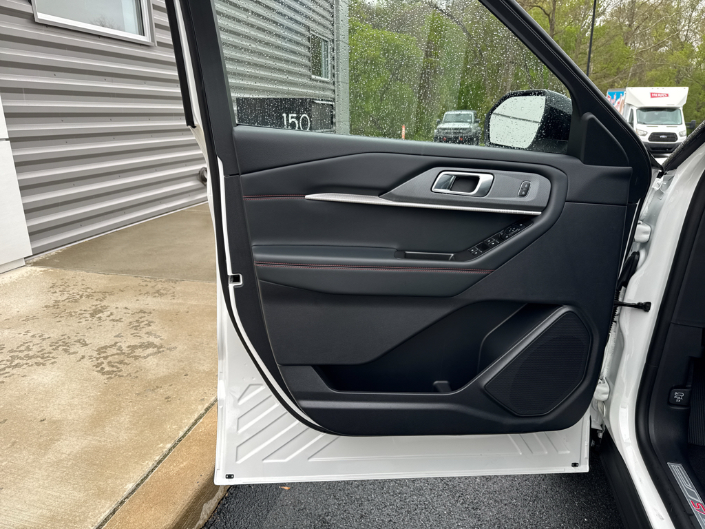 New 2026 Ford Explorer - photo 28