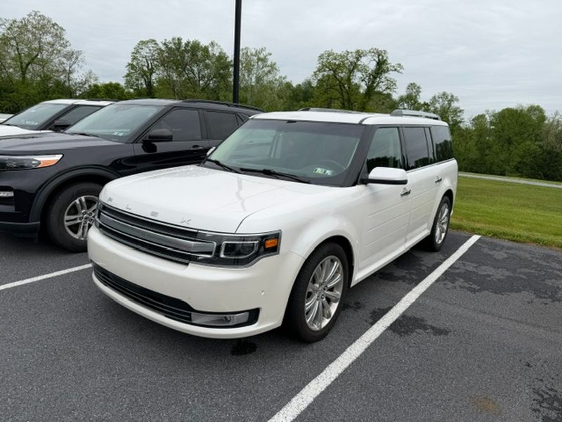 Used 2013 Ford Flex - photo 2
