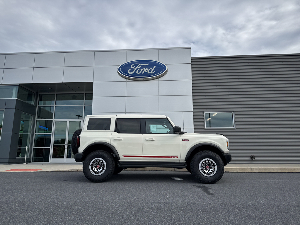 New 2026 Ford Bronco - photo 12