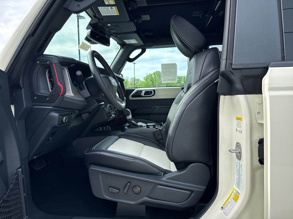 New 2026 Ford Bronco - photo 6
