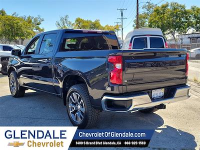 Used 2022 Chevrolet Silverado 1500 LT Crew Cab for sale #P00075 - photo 2