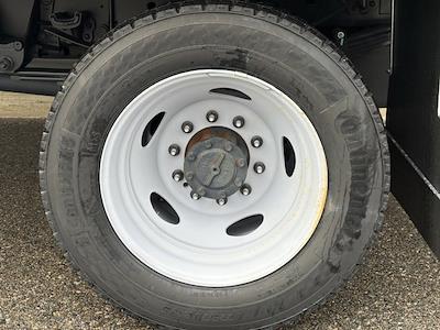 New 2025 Ford F-550 - photo 1