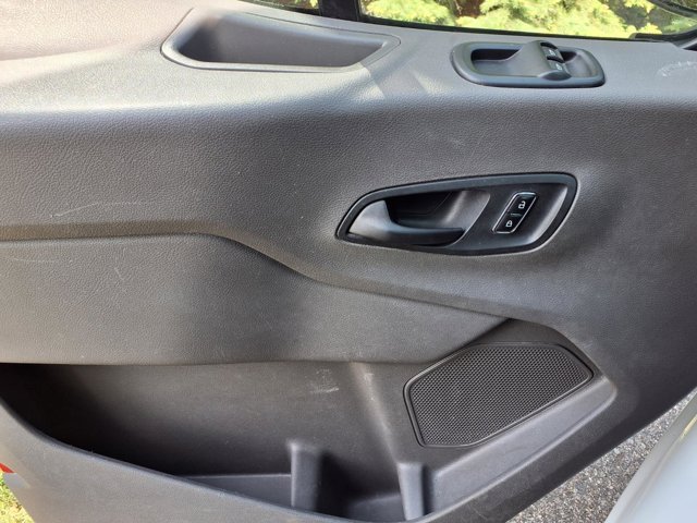 Used 2023 Ford Transit 250 - photo 24