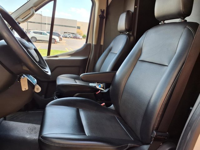 Used 2023 Ford Transit 250 - photo 7