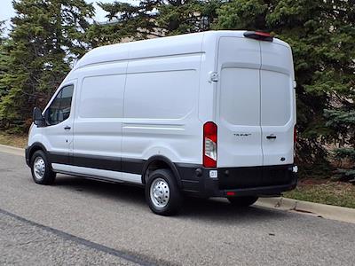 Used 2023 Ford Transit 250 - photo 1