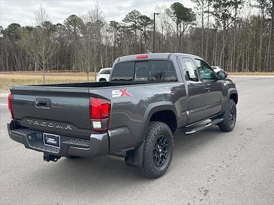 Used 2022 Toyota Tacoma - photo 1