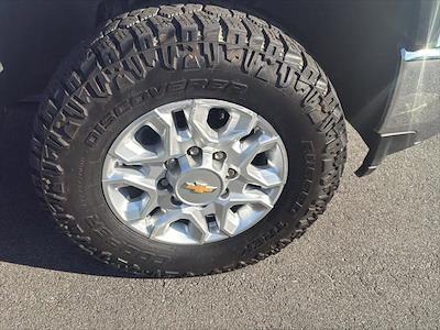 Used 2023 Chevrolet Silverado 2500 - photo 1