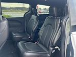 Used 2025 Chrysler Pacifica Select Minivan for sale #SR506639 - photo 10