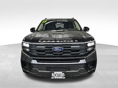 Used 2025 Ford Expedition - photo 1