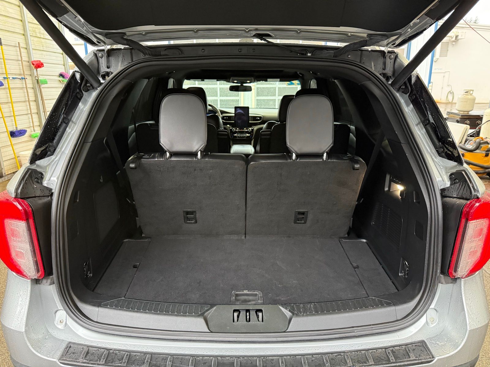 Used 2022 Ford Explorer - photo 10