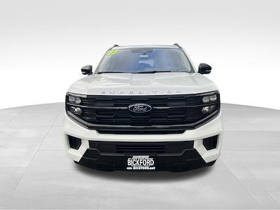 Used 2025 Ford Expedition - photo 1