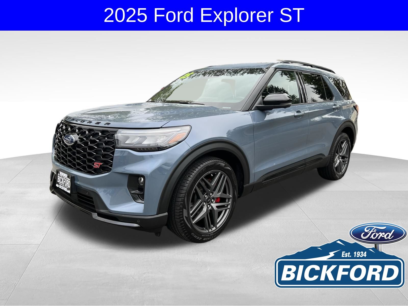 Used 2025 Ford Explorer - photo 1