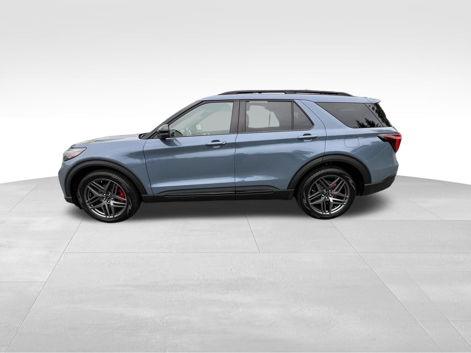 Used 2025 Ford Explorer - photo 11