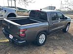 Used 2022 Nissan Frontier SV Crew Cab for sale #F25335B - photo 5