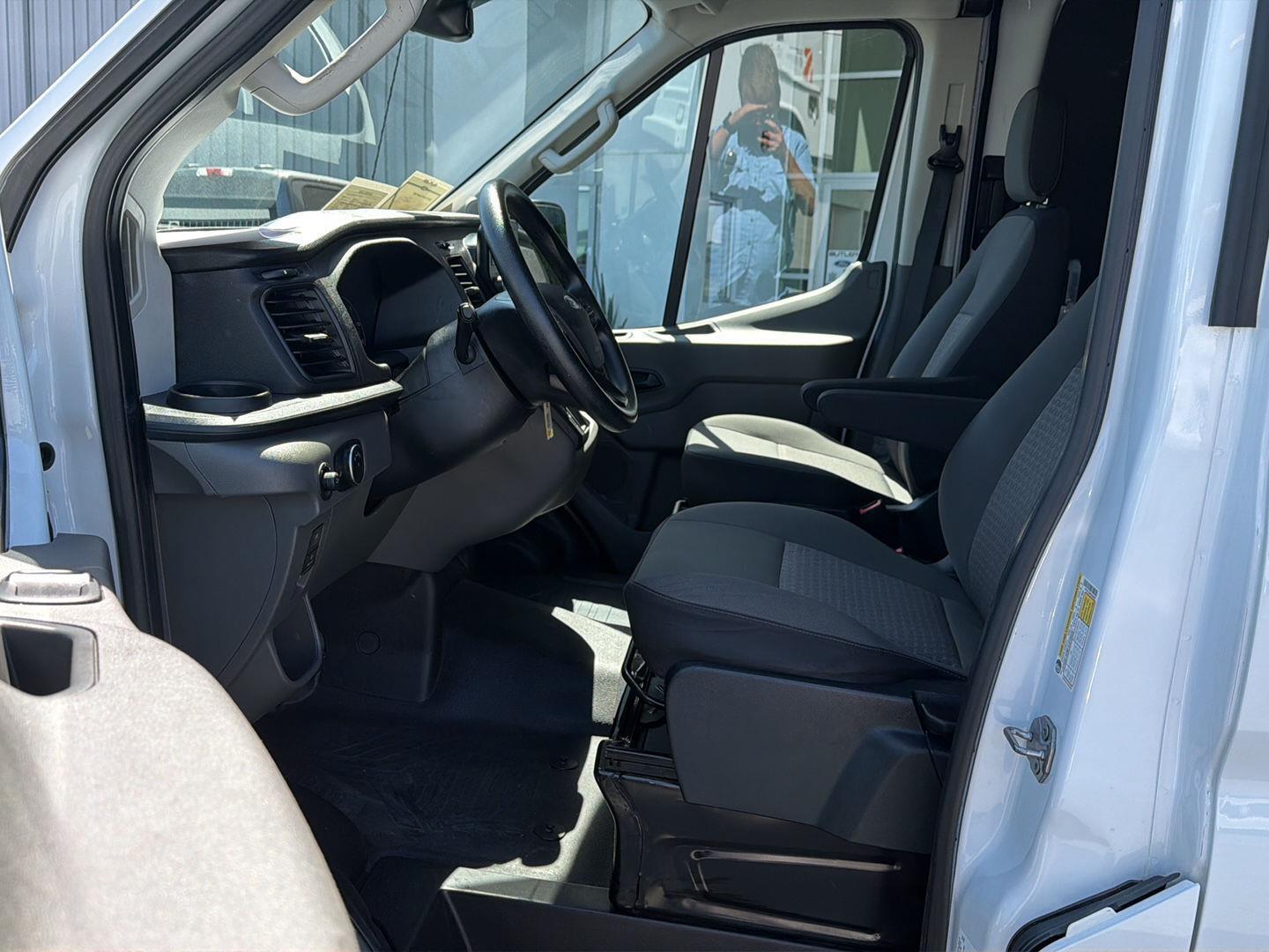 Used 2023 Ford Transit 150 - photo 28
