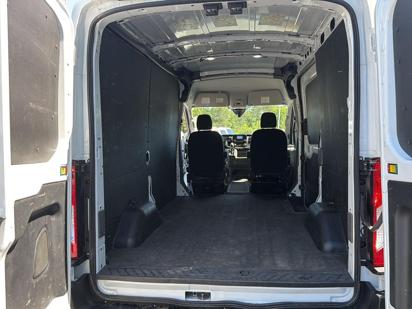 Used 2023 Ford Transit 150 - photo 19