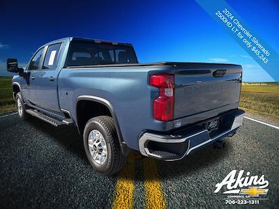 Used 2024 Chevrolet Silverado 2500 - photo 1