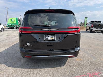 Used 2024 Chrysler Pacifica - photo 1